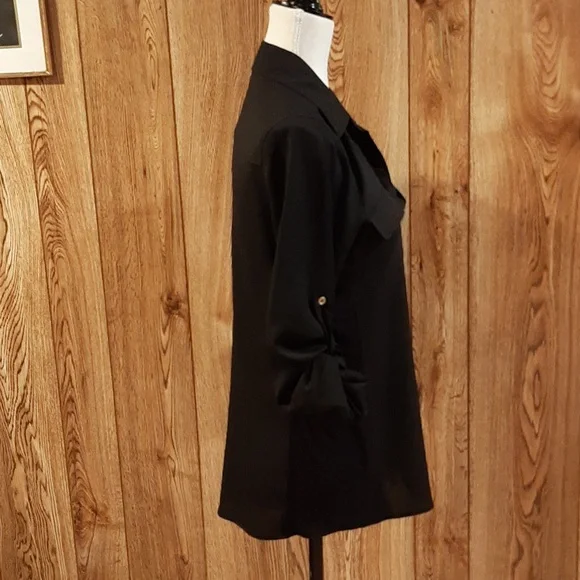 Calvin Klein Black Button-Down Shirt (Small) - Picture 6 of 10